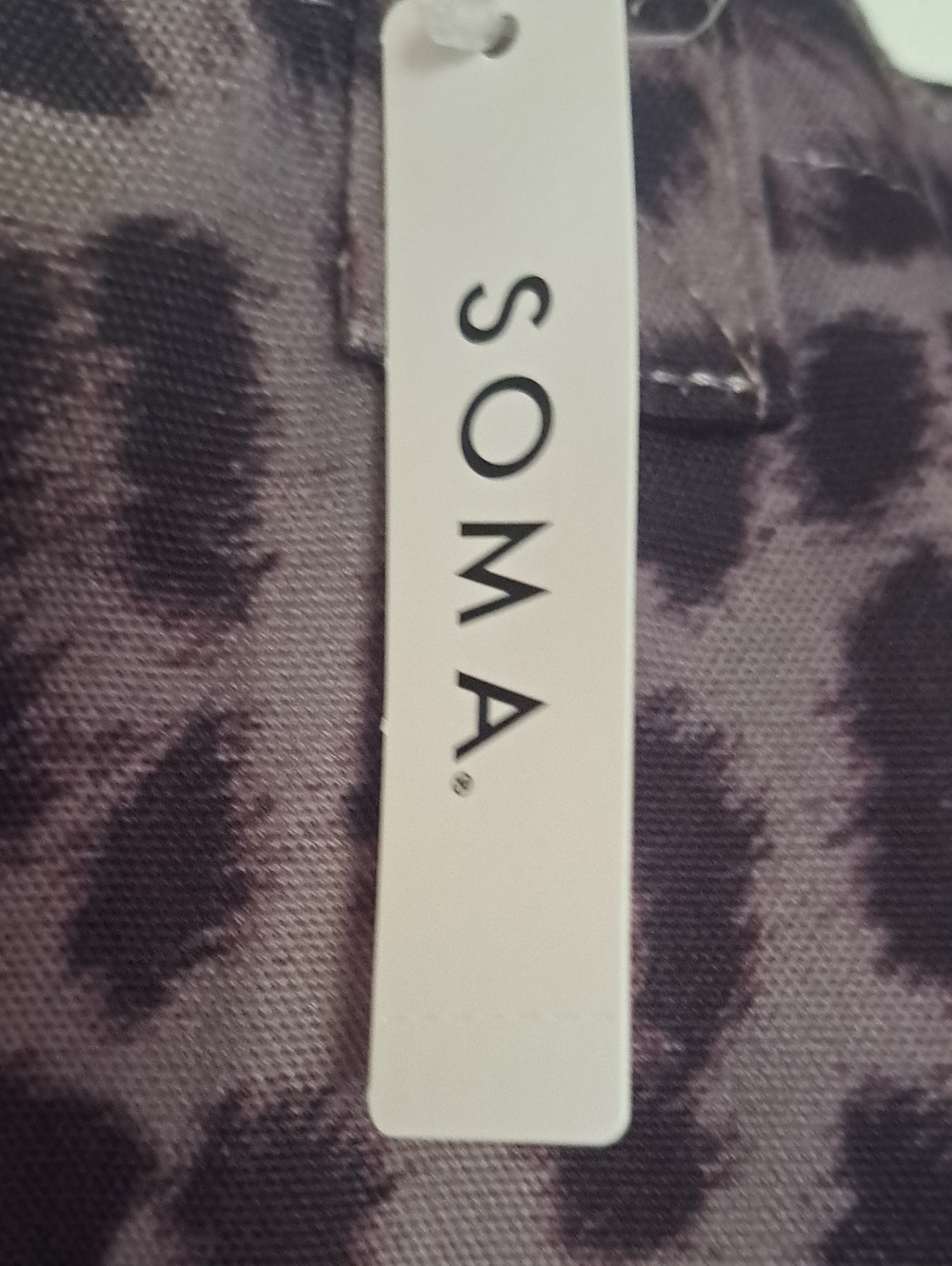 SOMA Divine  Leopard-Print Tote Bag - Grey Taupe - Picture 2 of 14